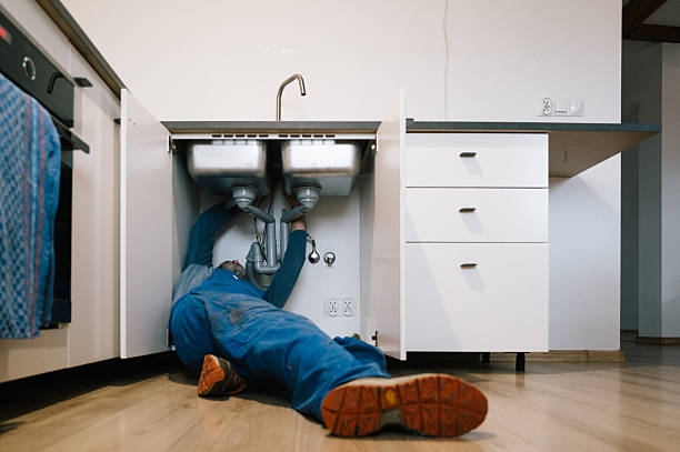 Professional Leak Detection technician working in Delmar, MD